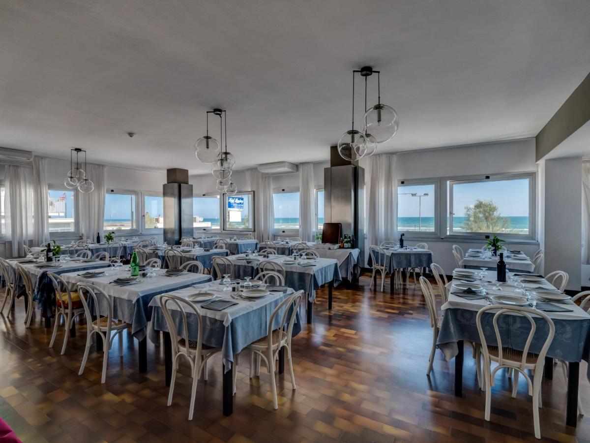 Hotel Europa سينِغاليا المظهر الخارجي الصورة